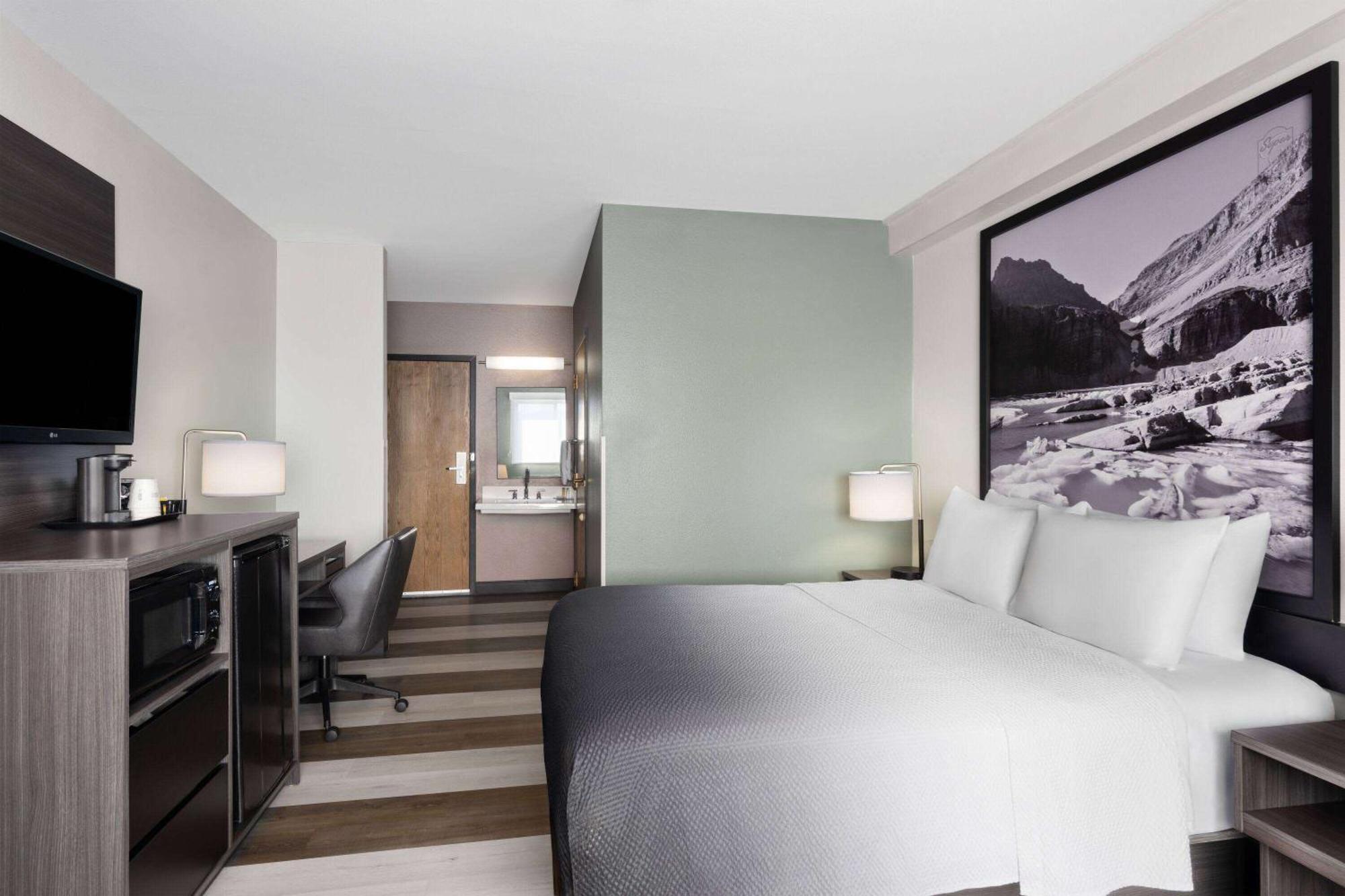 ซูเปอร์ 8 บาย วินด์แฮม โคลัมบัส Hotel Columbus ภายนอก รูปภาพ