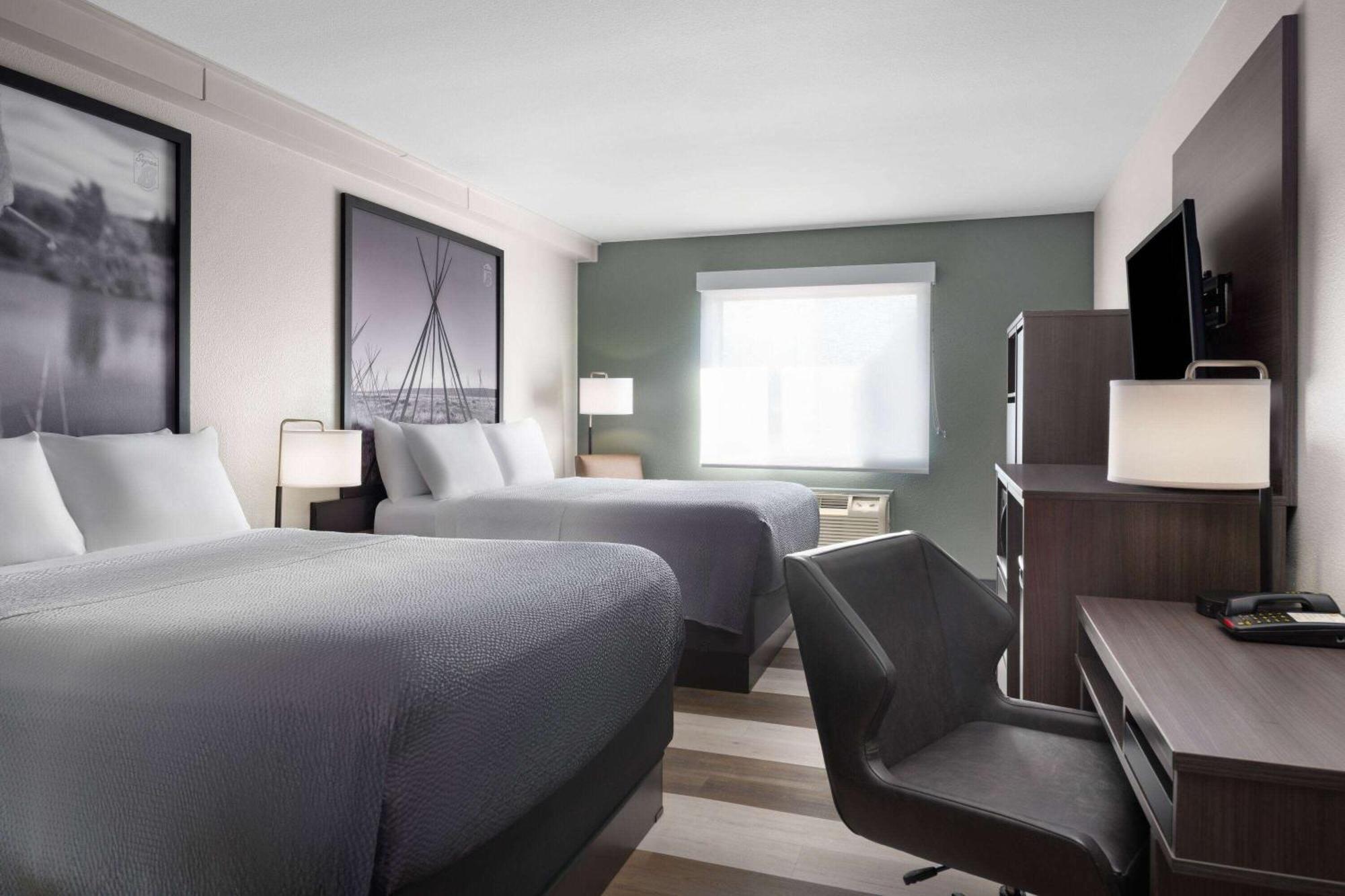 ซูเปอร์ 8 บาย วินด์แฮม โคลัมบัส Hotel Columbus ภายนอก รูปภาพ
