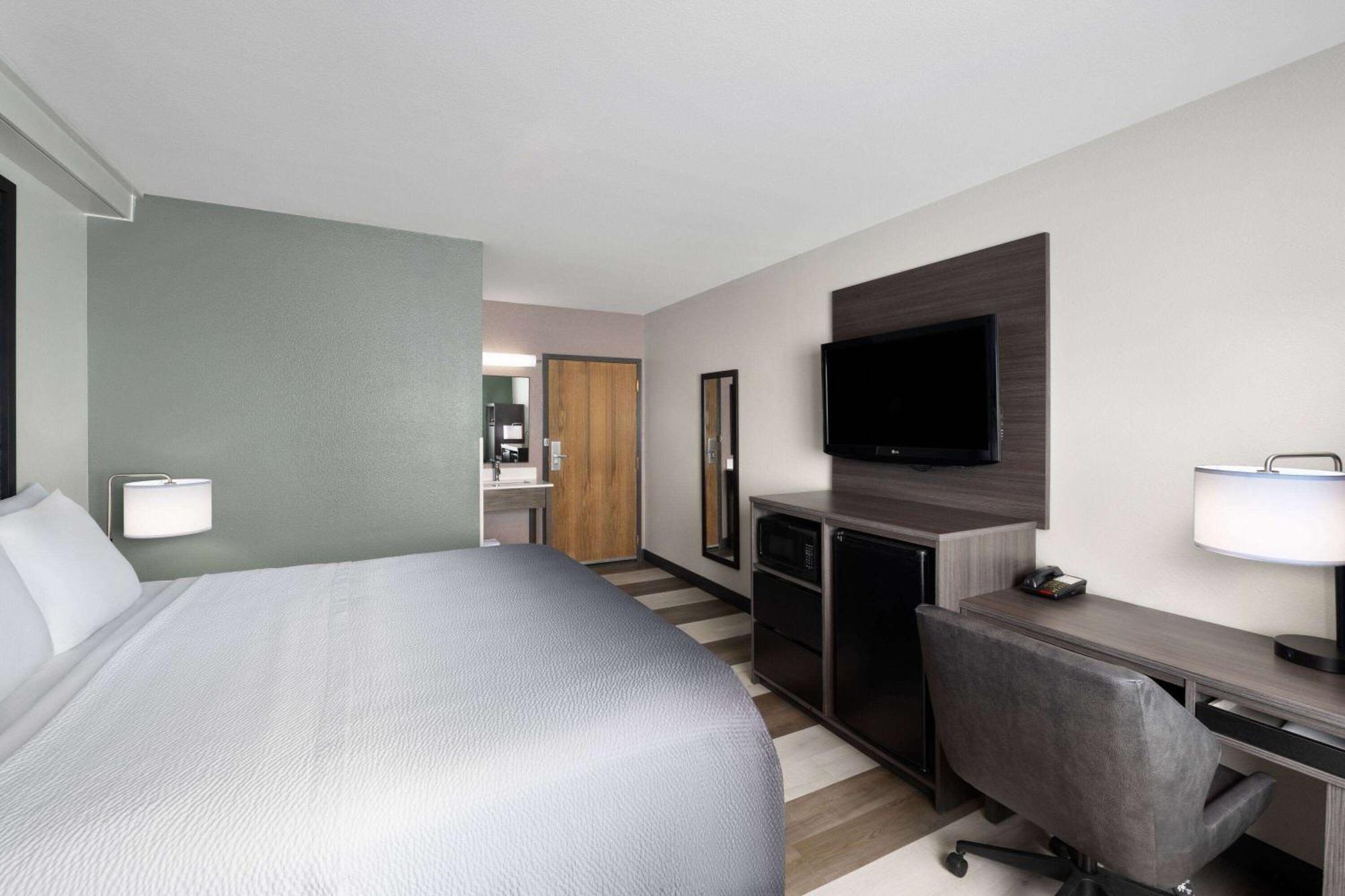 ซูเปอร์ 8 บาย วินด์แฮม โคลัมบัส Hotel Columbus ภายนอก รูปภาพ
